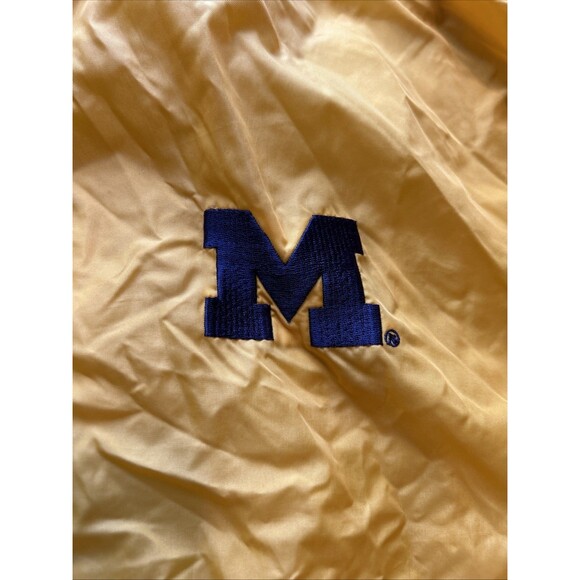 Vintage Michigan Wolverines Jacket Mens Large y2k Steve Barrys Yellow - Picture 2 of 7
